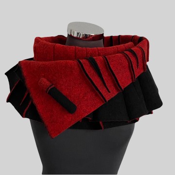 SHAWLKRAAG WOLVILT zwart-rood