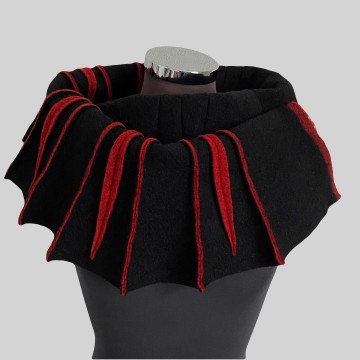 SHAWLKRAAG WOLVILT zwart-rood