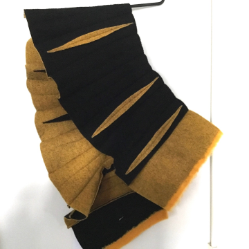 SHAWLKRAAG WOLVILT zwart-oker