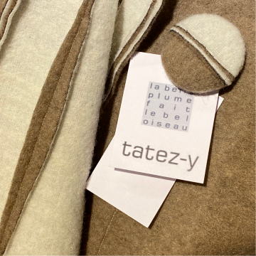 SHAWLKRAAG WOLVILT camel-crème