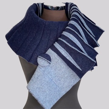 SHAWLKRAAG WOLVILT blauw-ijsblauw