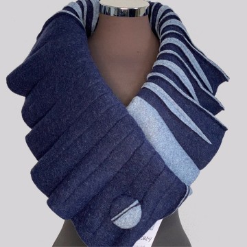 SHAWLKRAAG WOLVILT blauw-ijsblauw